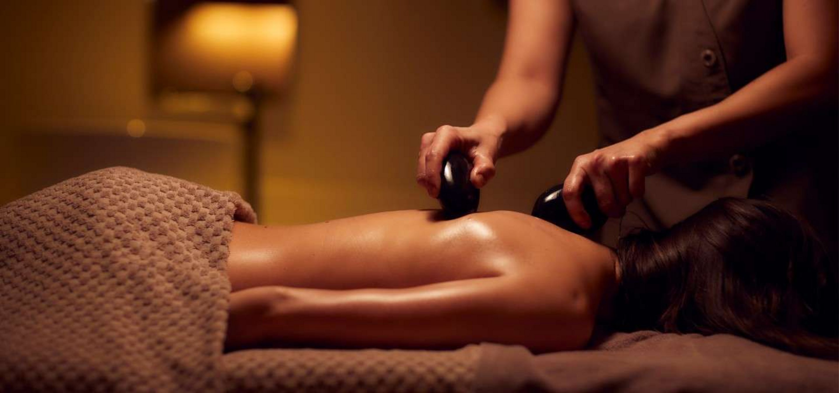 hot stone massage in den almmonte hotels und restaurants in wagrain